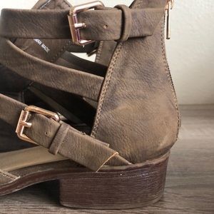 JustFab Shoes - brown leather justfab 1in heels buckle up shoes JustFab Shoes - brown leather justfab 1in heels buckle up shoes